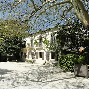 Hotel De L'ile, Awinion